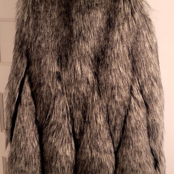 Womens fur vest - Picture 5 of 6